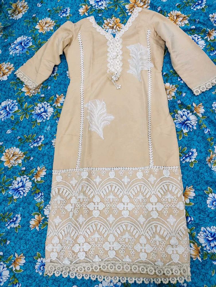 Elegant Beige Kurta with White Lace Trim
