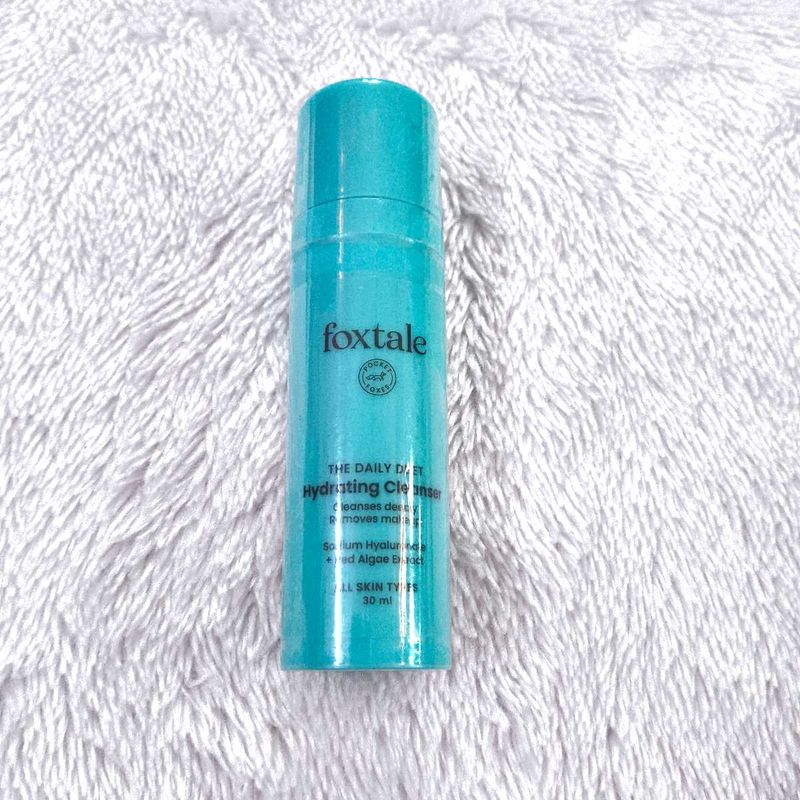 Foxtale Gentle Hydrating Face Wash with Hyaluronic