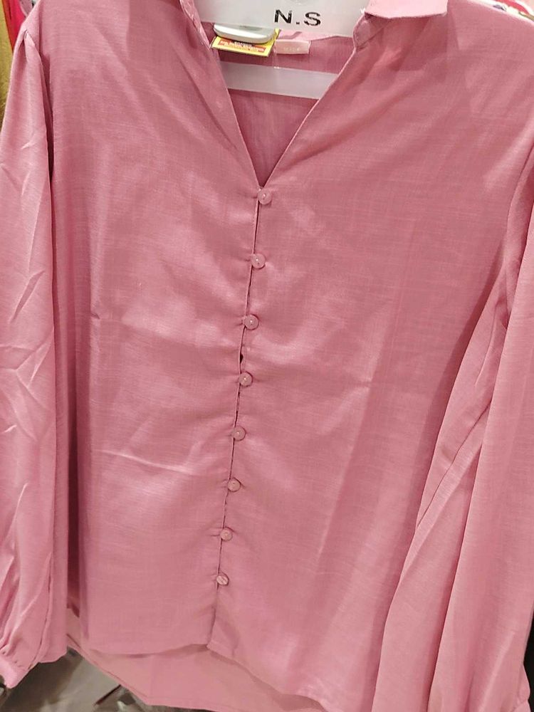Elegant Pink Button-Up Blouse
