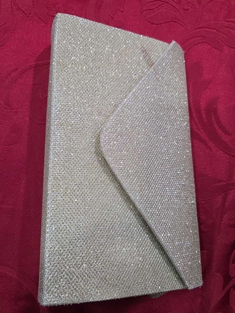 Elegant Glitter Clutch Bag for Special Occasions