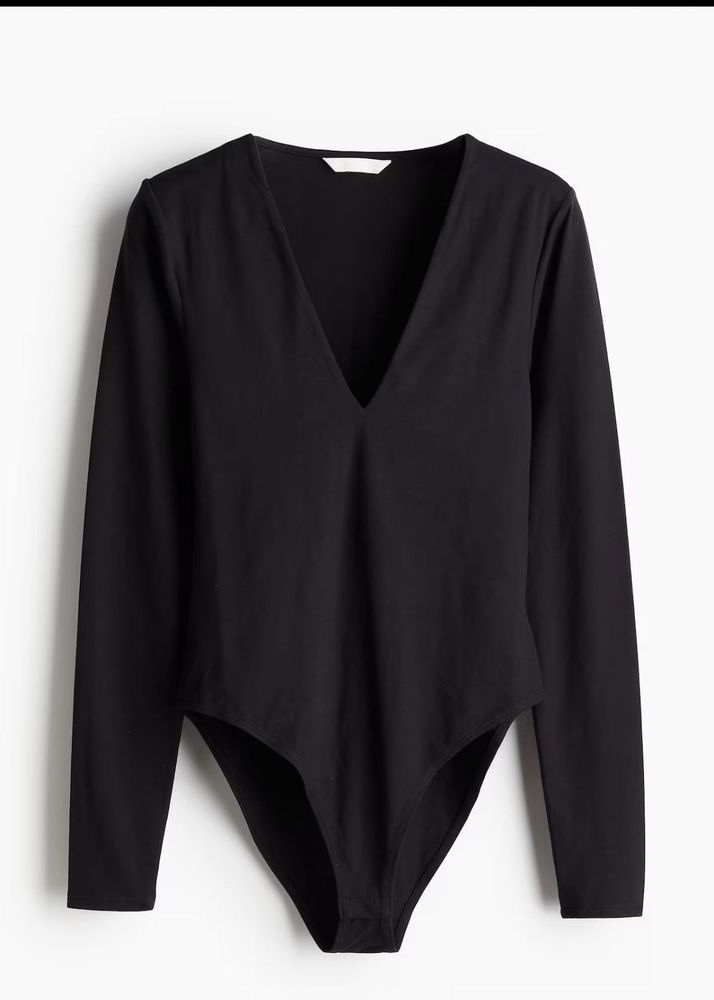 H&amp;M Black V-Neck Long Sleeve Bodysuit | Like New |
