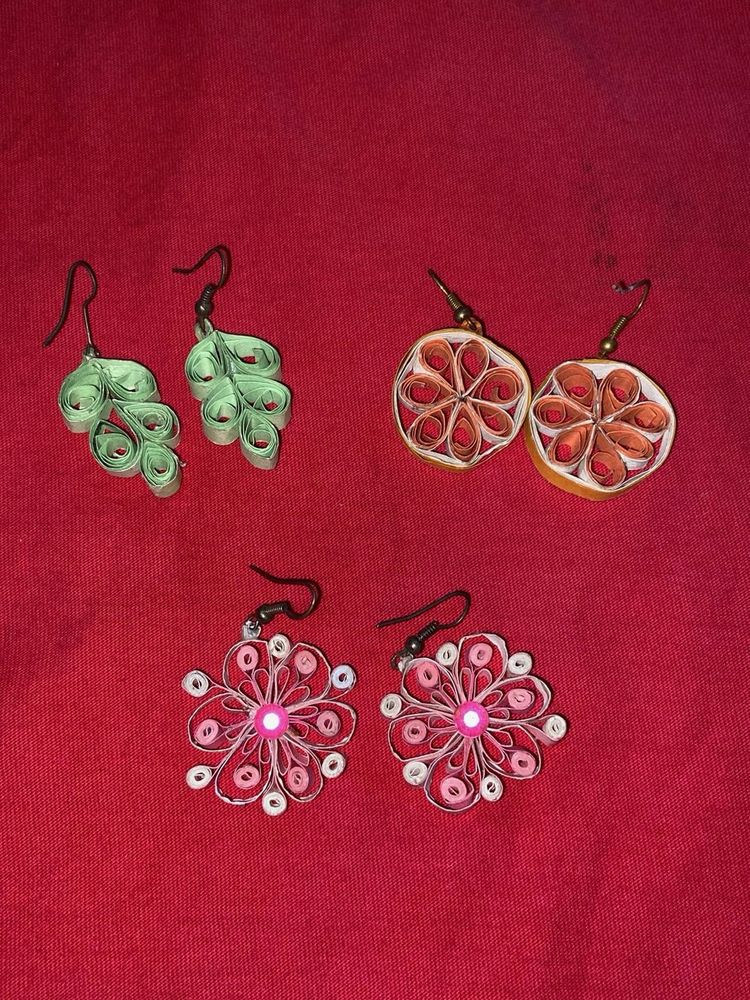 Handmade quilling earrings