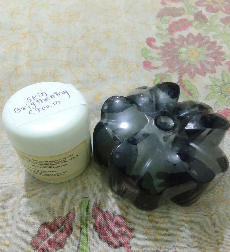 Combo Of Soap And Cream