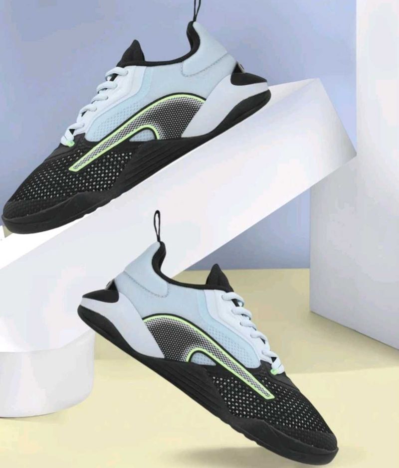 Stylish Mesh Sneakers for Active Lifestyles