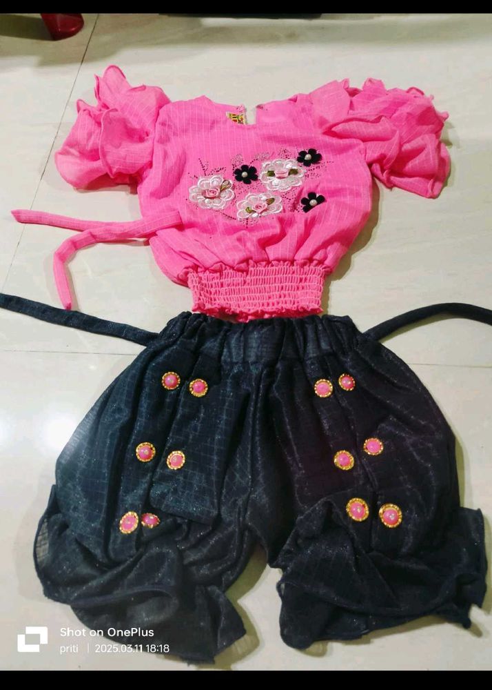 baby girls  top hot pant