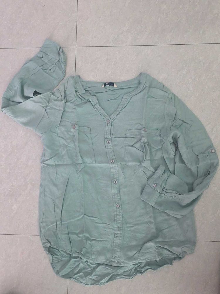 Light Green Collared Button-Up Shirt