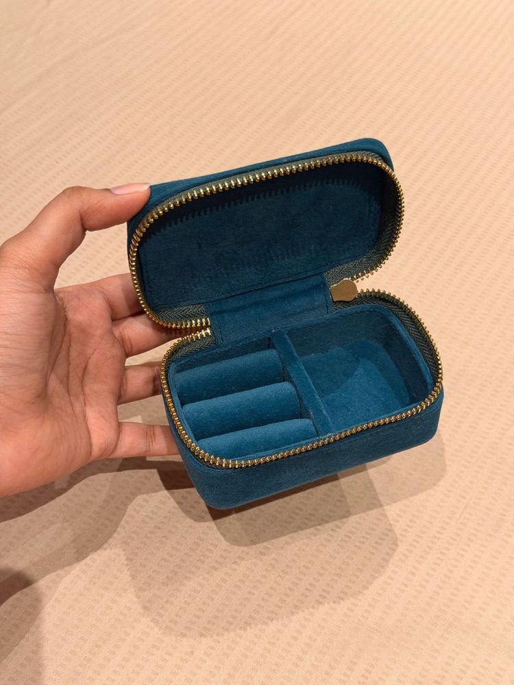 Travel Velvet Jewelry Organizer Box