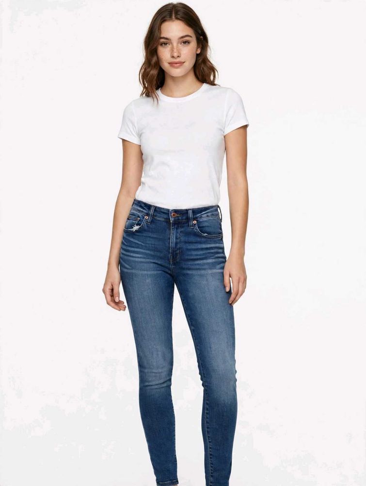Classic High-Waisted Skinny Jeans