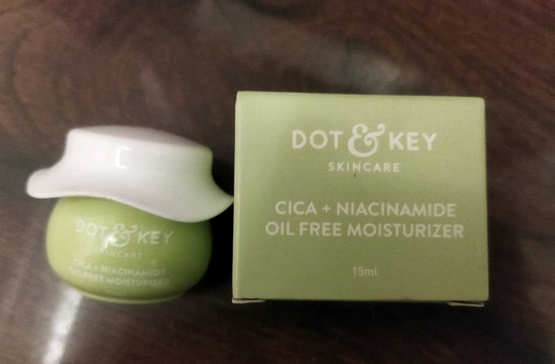 Dot &amp; Key Cica + Niacinamide Oil Free Moisturizer