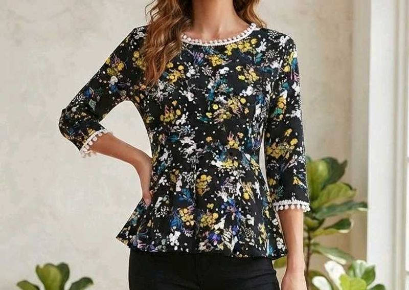 Floral Print Flared Top (XS)