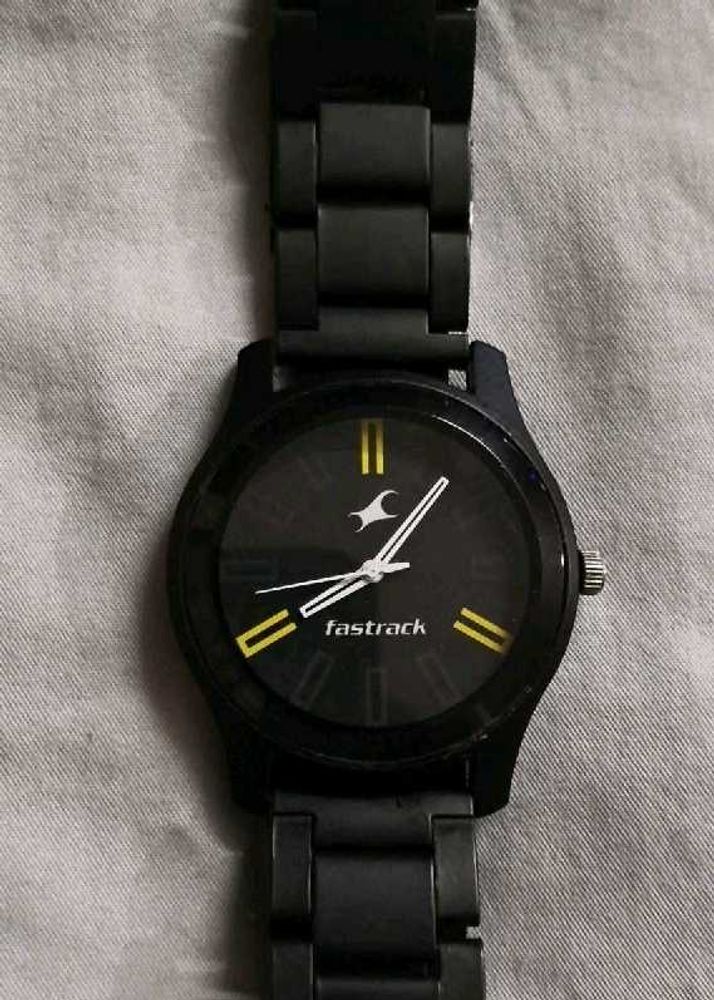 Fastrack Stunners Quartz Analog Black Dial Watch
