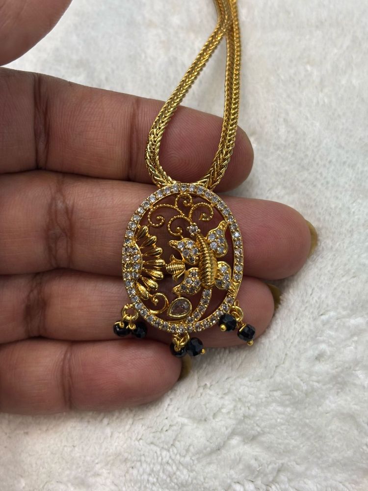 pack of chain3 pendent Elegant Gold Pendant Neckl