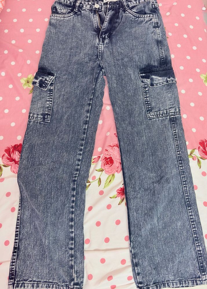 Black Cargo Jeans