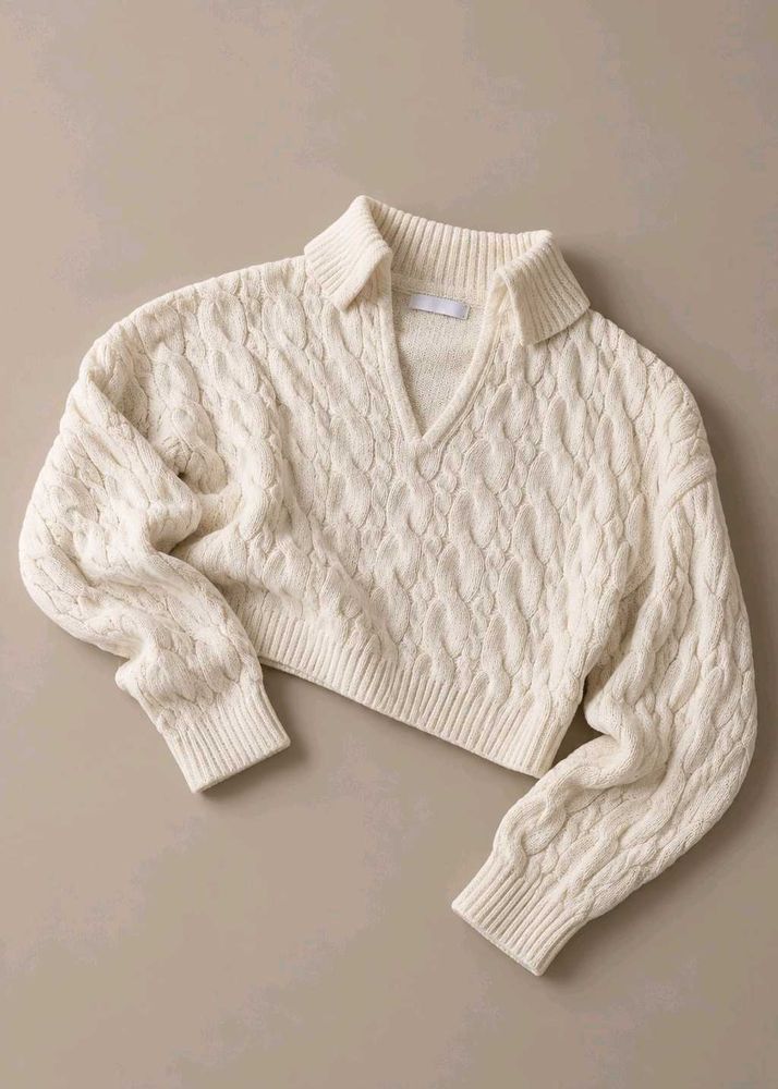 CREAM CABLE KNIT COLLARED CROPPED SWEATER
