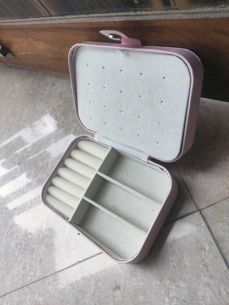 jewellery organiser box