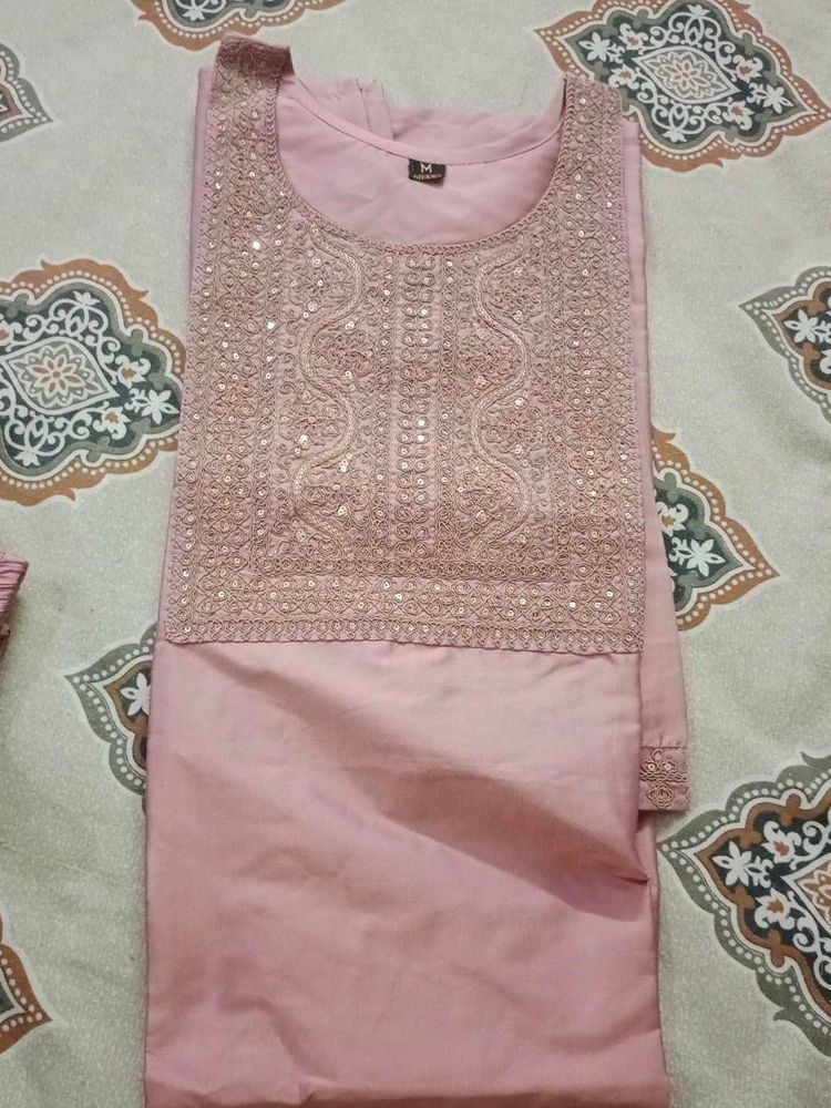 Elegant Pink Sequined Kurta Set