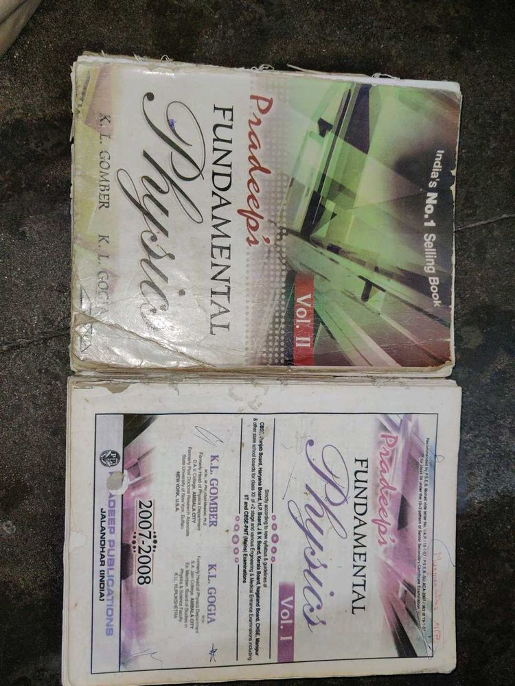 📘 Pradeep’s Fundamental Physics (Vol. 1 &amp; 2)