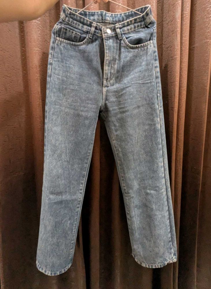 Classic High-Waisted Denim Jeans