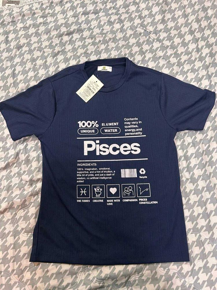Pisces Zodiac Graphic T-Shirt