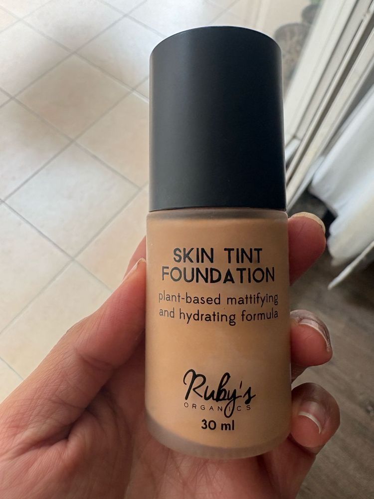 Ruby's Organics Skin Tint Foundation