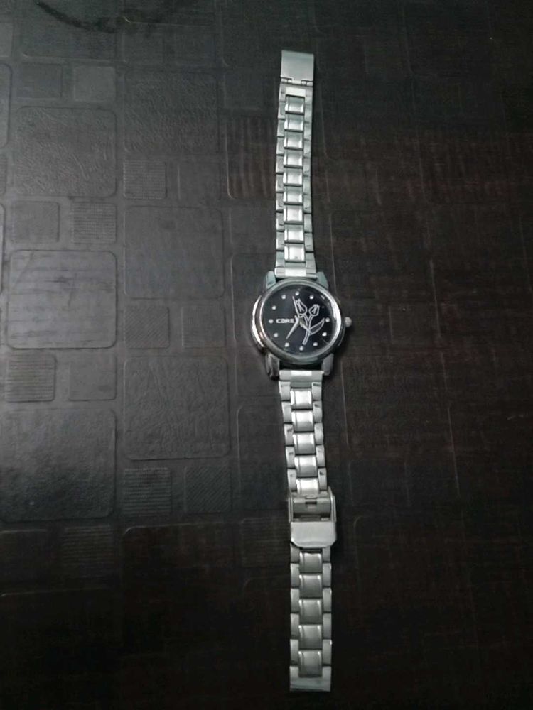 Elegant Silver Chain Watch