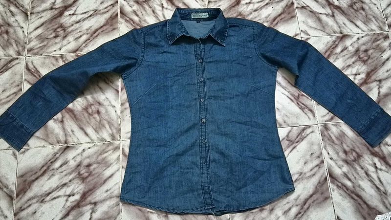 Classic Denim Shirt 💙