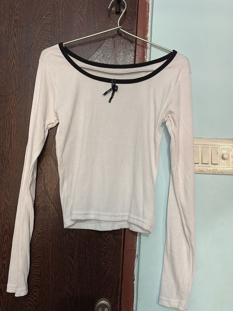 Cute White Long Sleeve Top