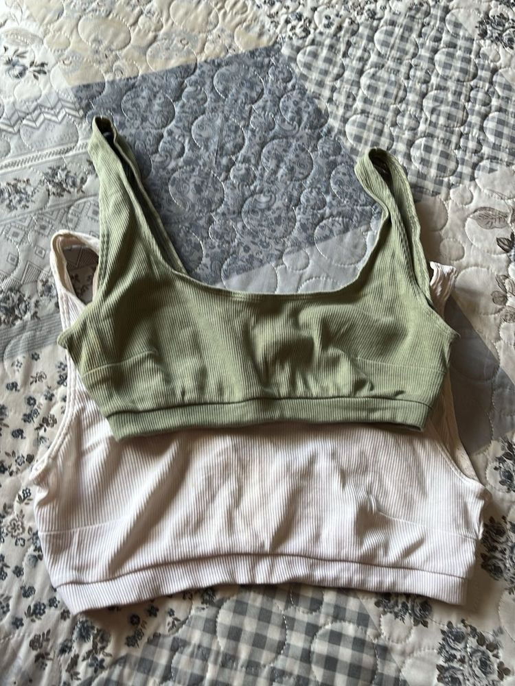 Set of 2 Ribbed Sports Bras size M