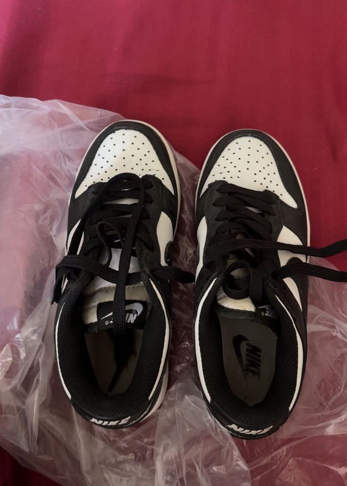 Nike Dunk Low Black White 35 36 can wear