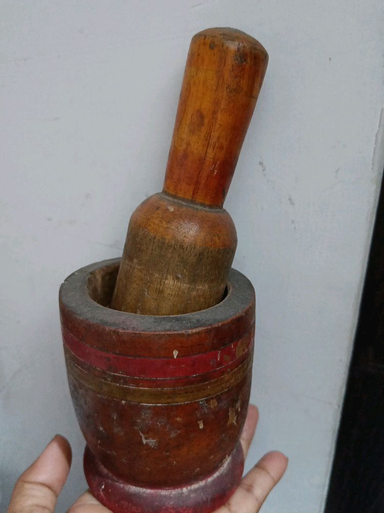 Khalkutna ( Okhli Masher) Made Of Wood