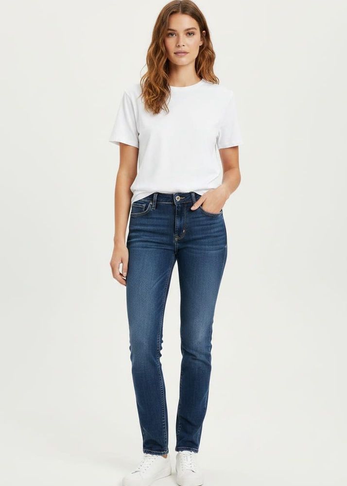 Levi’s Demi Curve Low Rise Skinny Jeans