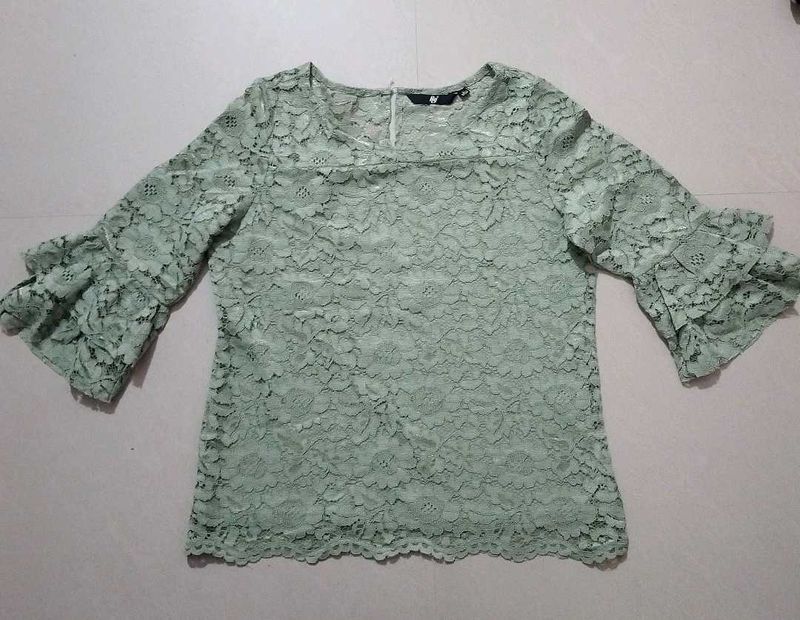 Elegant Green Lace Top