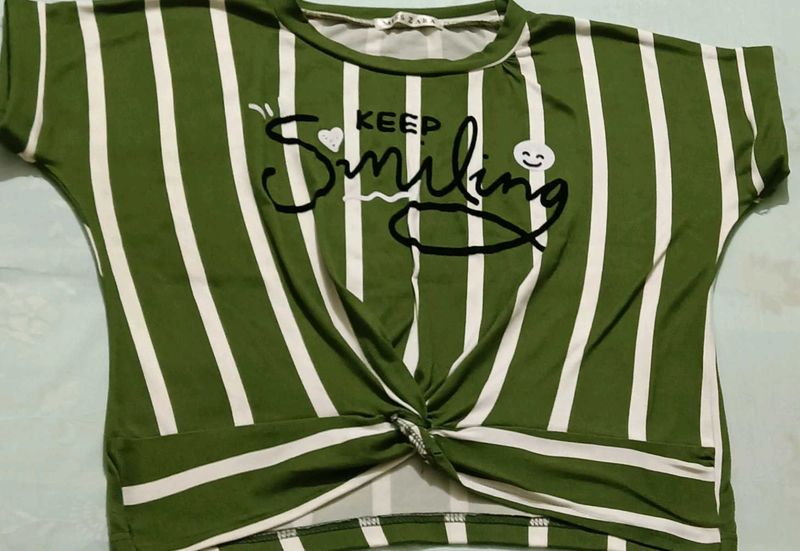 Keep Smiling Striped Twist Top