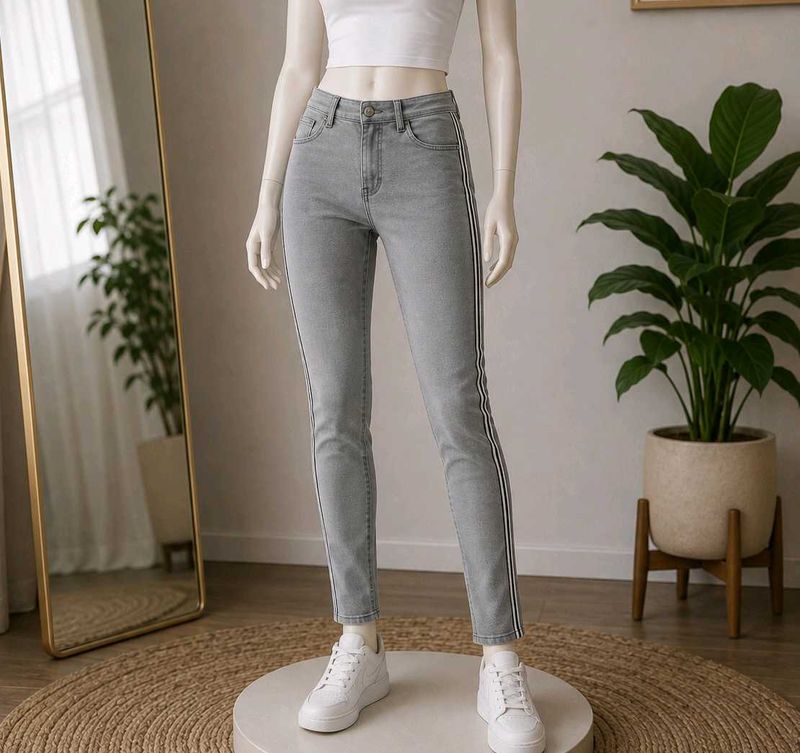 Grey Skinny Jeans with Side Stripe