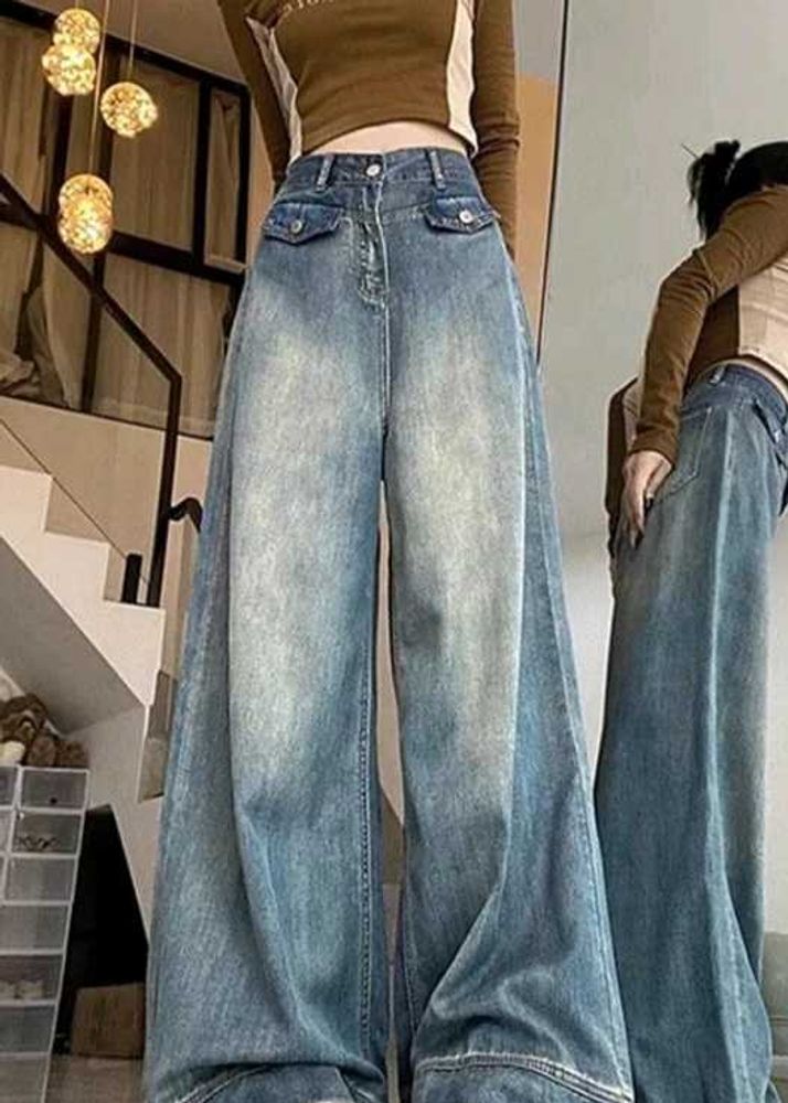 Light Wash Wide Leg Jeans