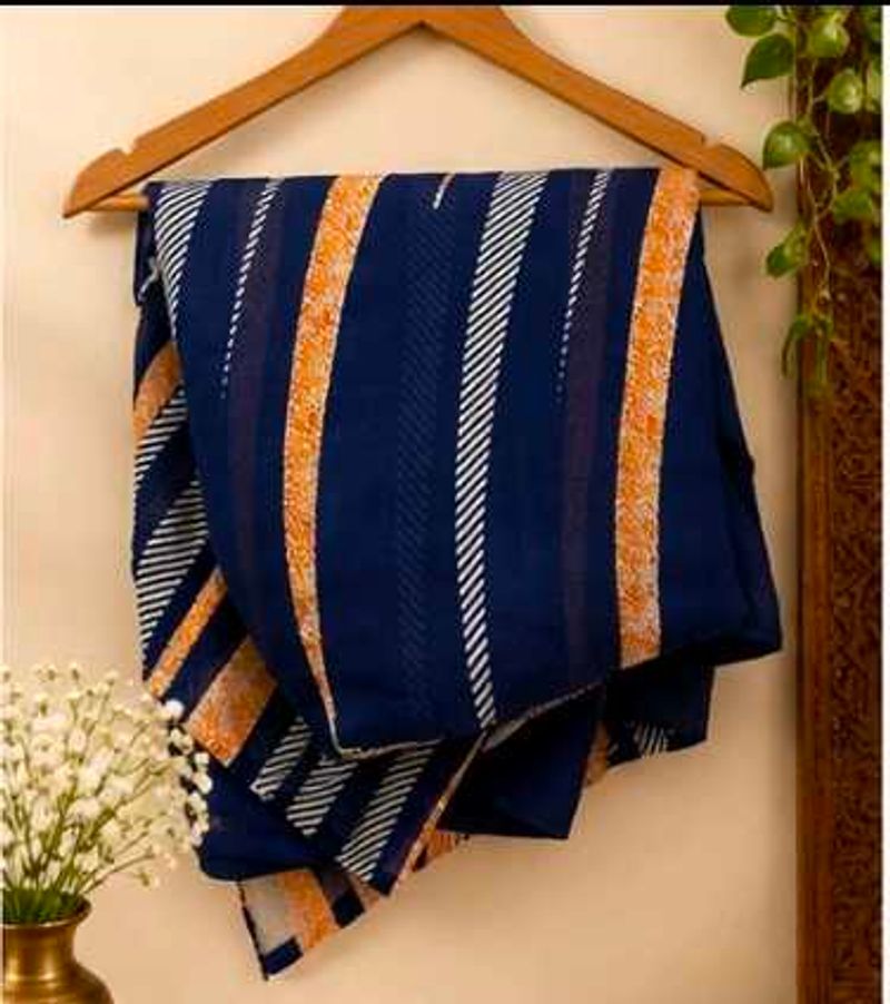 Stylish Striped Georgette saree