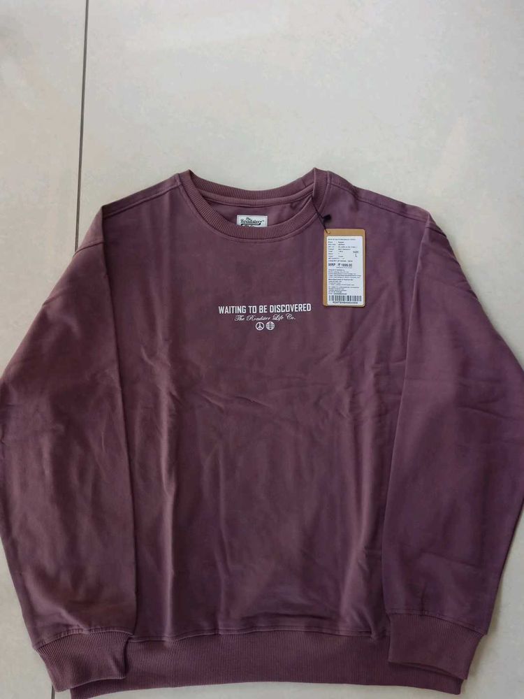 Casual Crewneck Sweatshirt