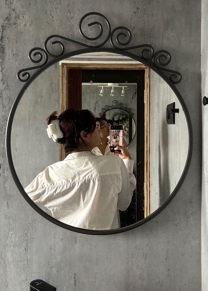 YOVISH White Button-Down Shirt