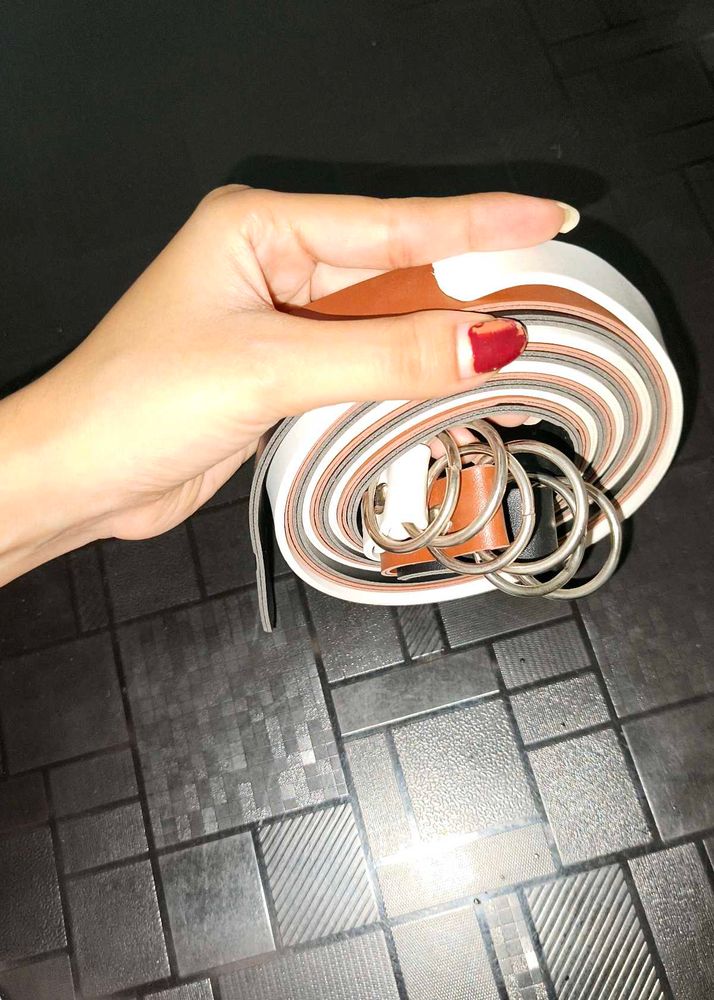 Fashionable Multi-Color Belt