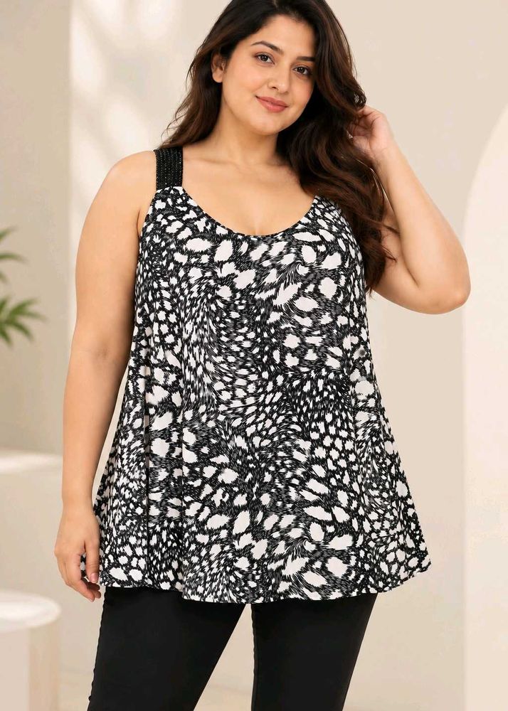 Stylish Black &amp; White Print Top