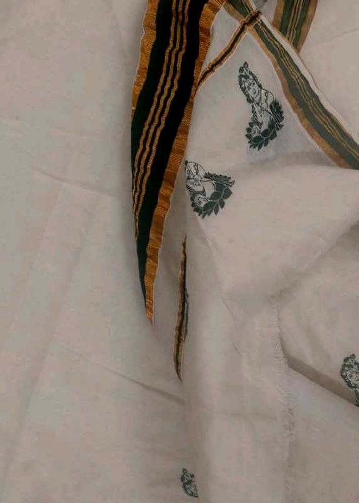 Elegant kerala Saree with Traditional Motifs