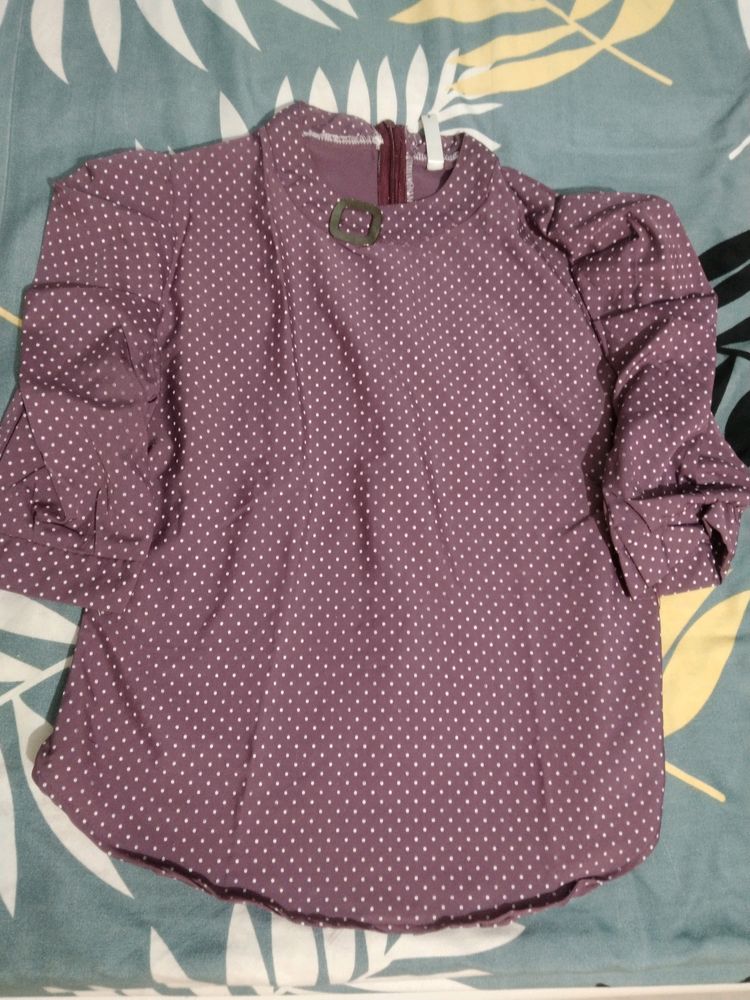 Women Tops