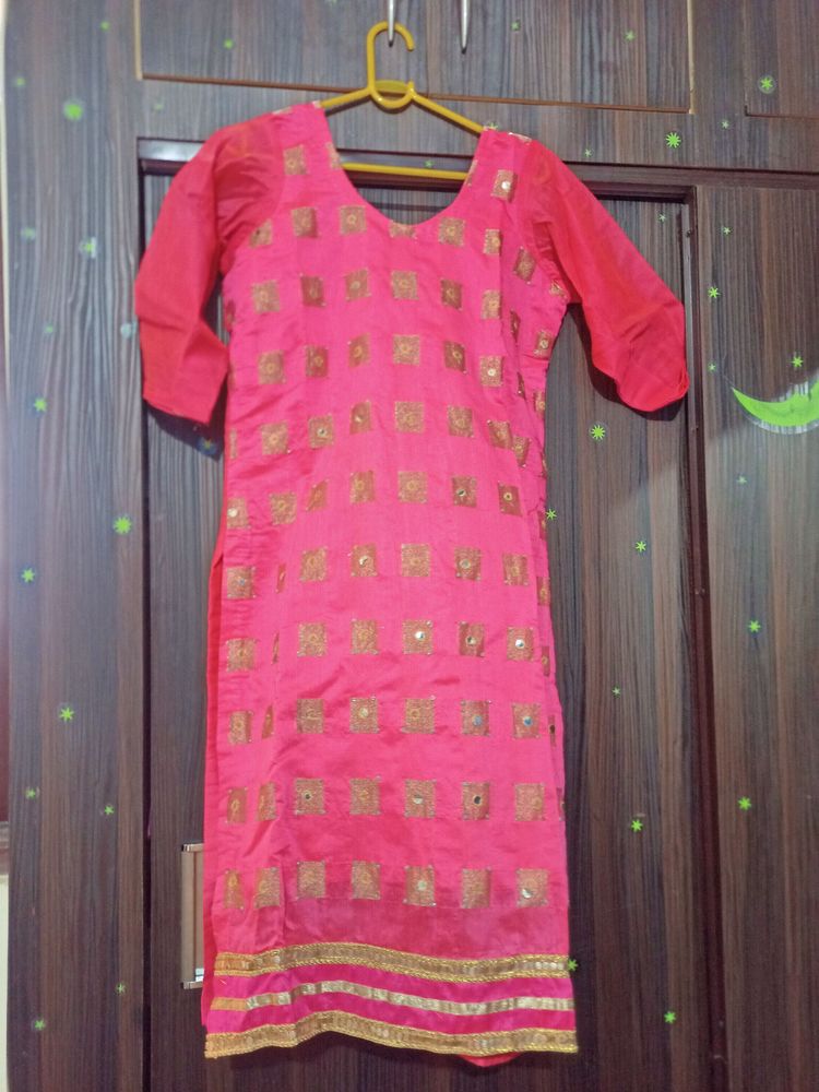 Beautiful suit with dupatta and plazo