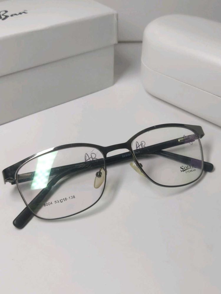 Stylish Black Metal Eyeglasses