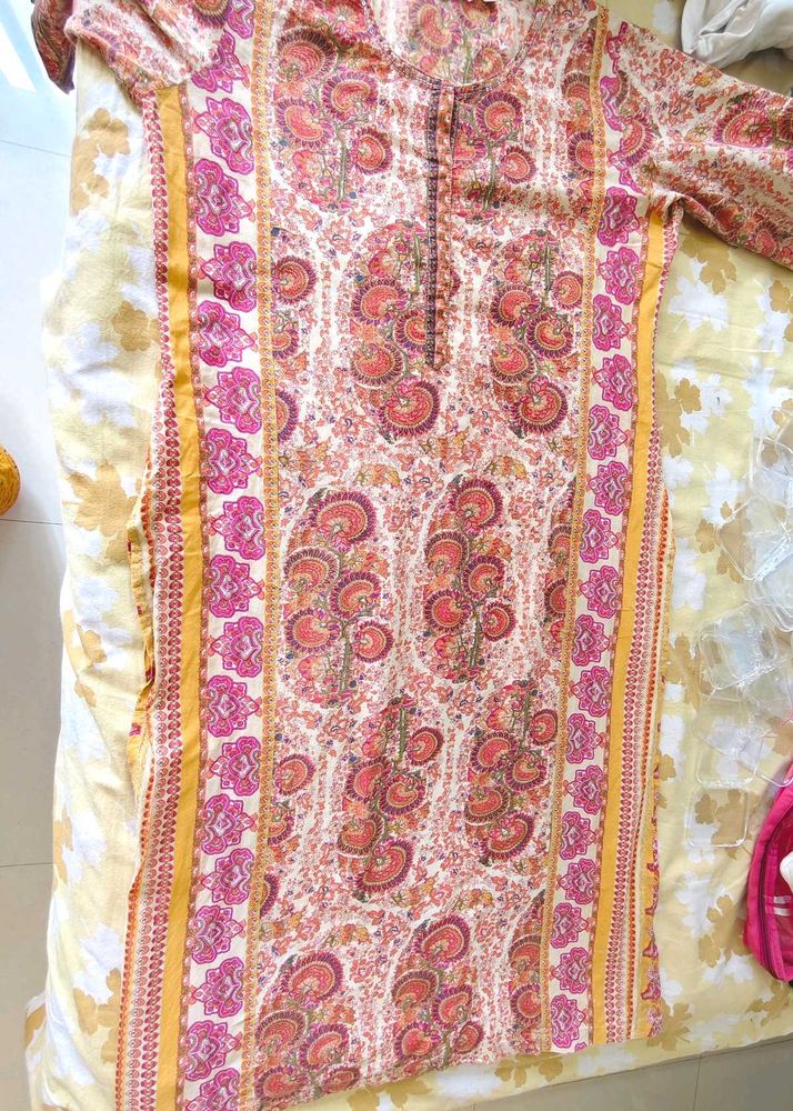 Vibrant Paisley Print Kurta