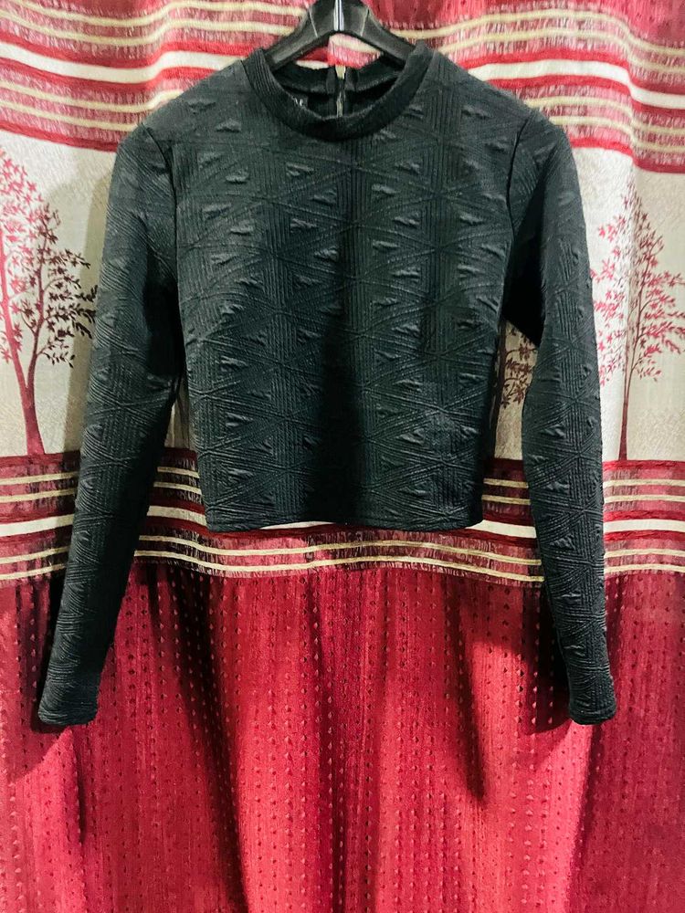 Chic Textured Cropped Top