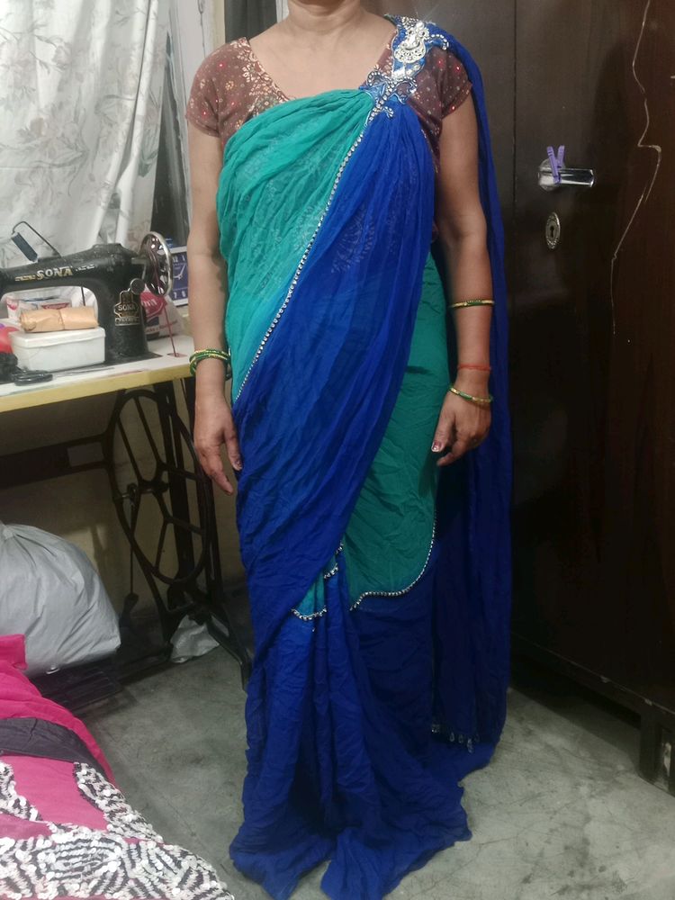 Stylish Dark Blue &amp; Light Green Saree