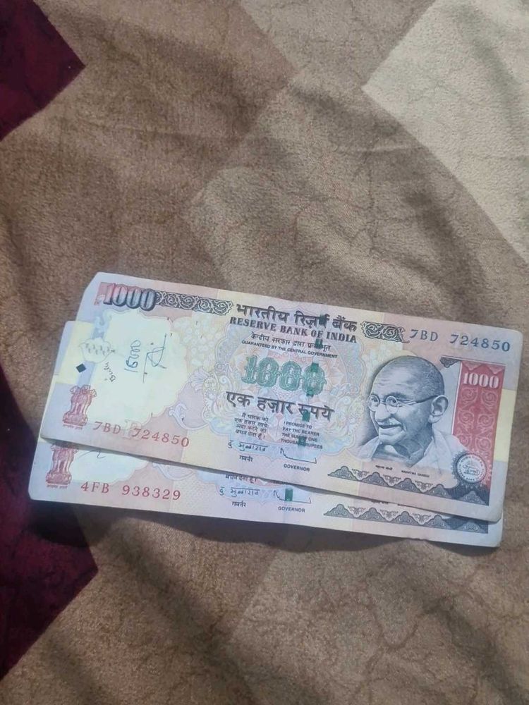 2 pcs Collectible 1000 Indian Rupee Notes