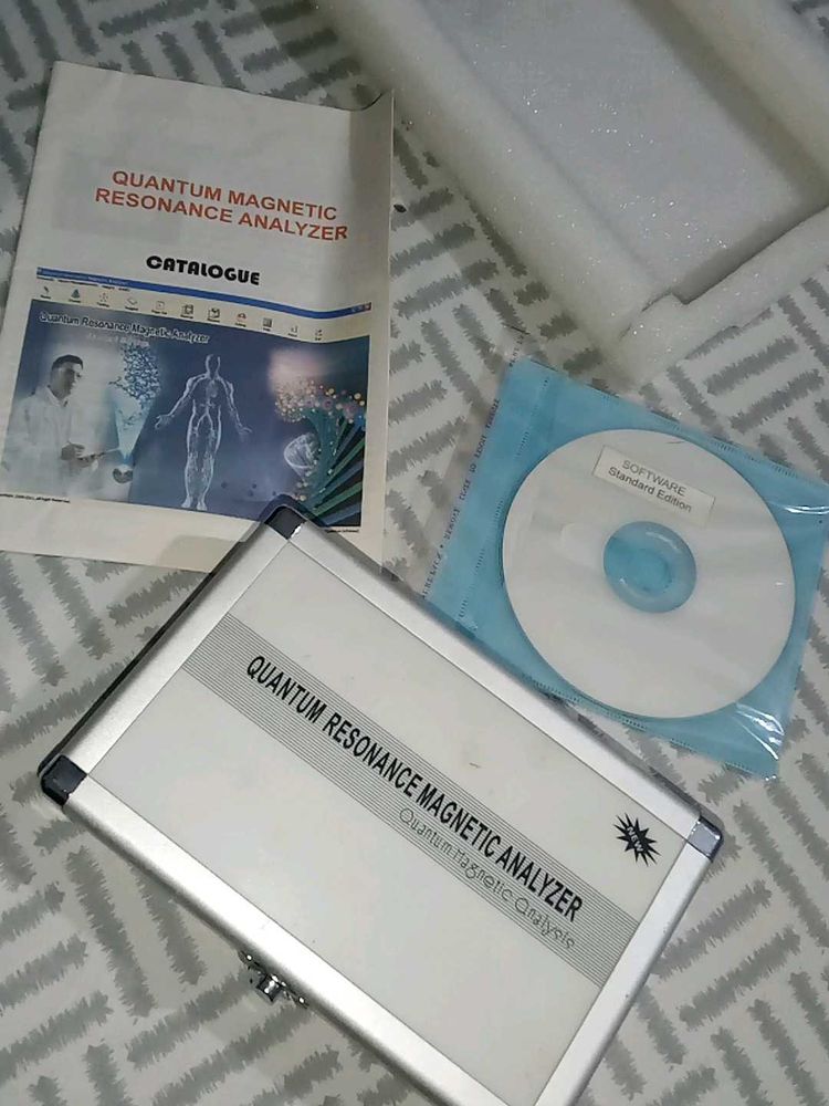Quantum Magnetic Resonance Analyzer