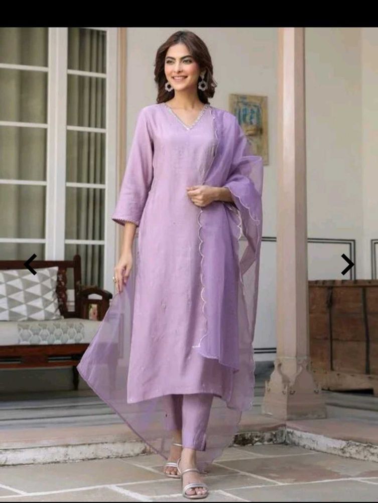 Lilac Ethnic Kurta Set with Scalloped Dupatta (3-P